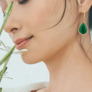 Teardrop Green Stone Gold-Tone Dangling Earrings