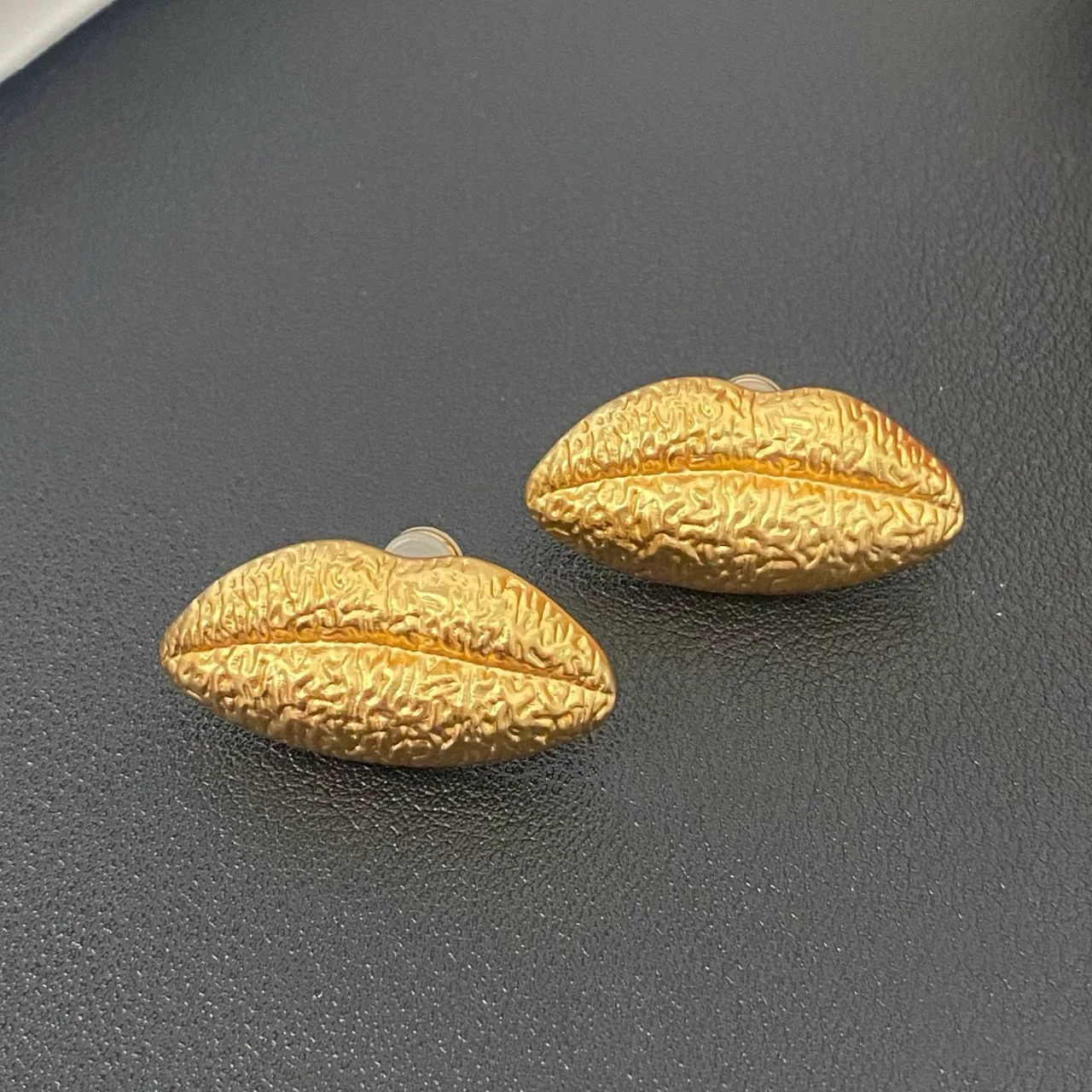 Textured Gold Lip-Shaped Sculptural Stud Earrings 3