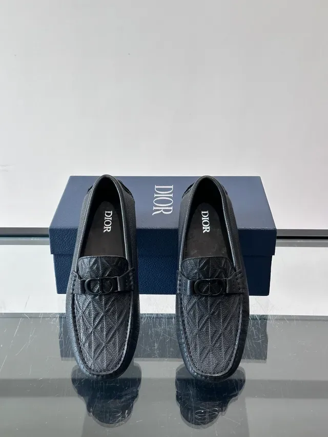 Textured Pebbled Leather Quilted Bit Strap Loafers 4