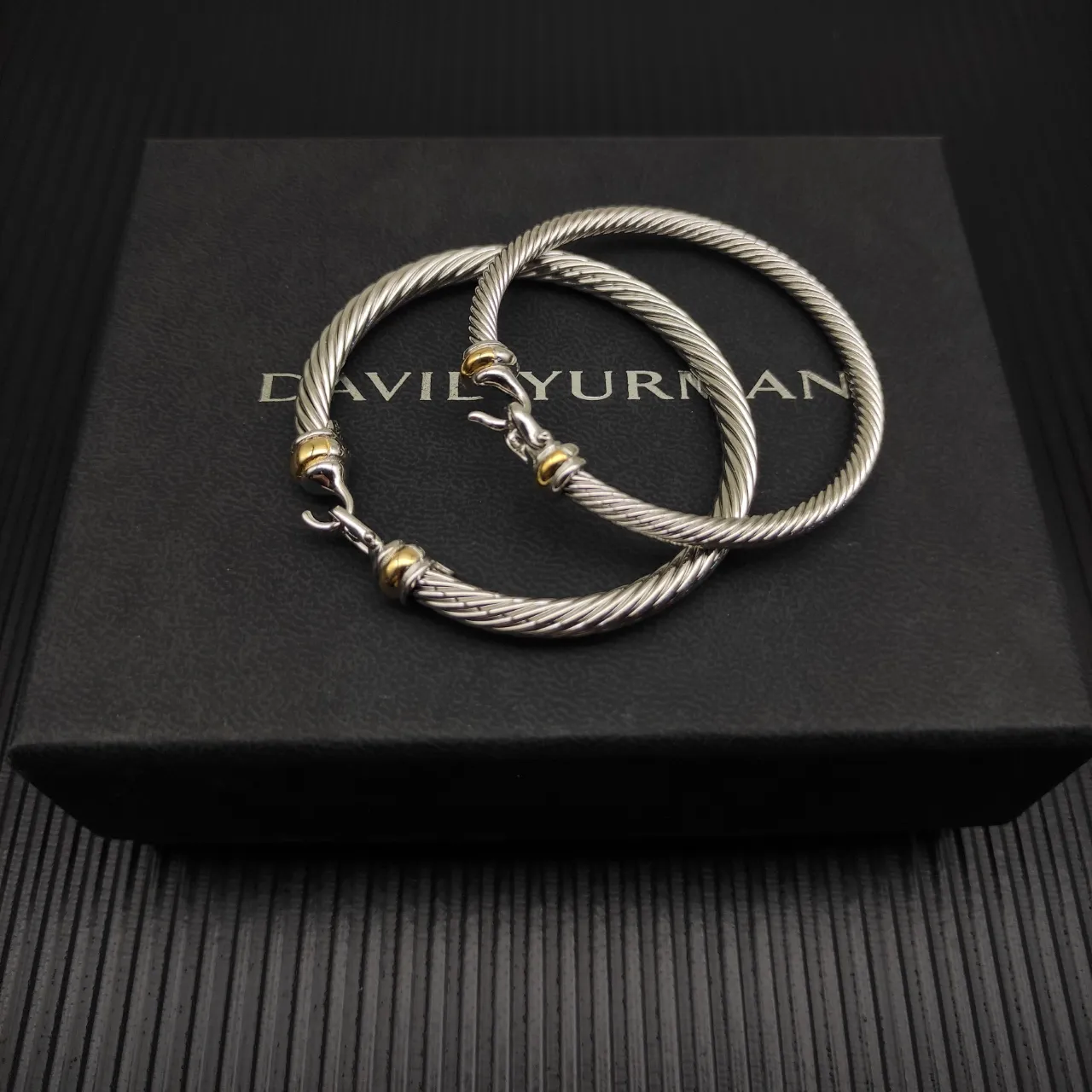 Twisted Cable Two-Tone Metal Toggle Clasp Bracelet 4