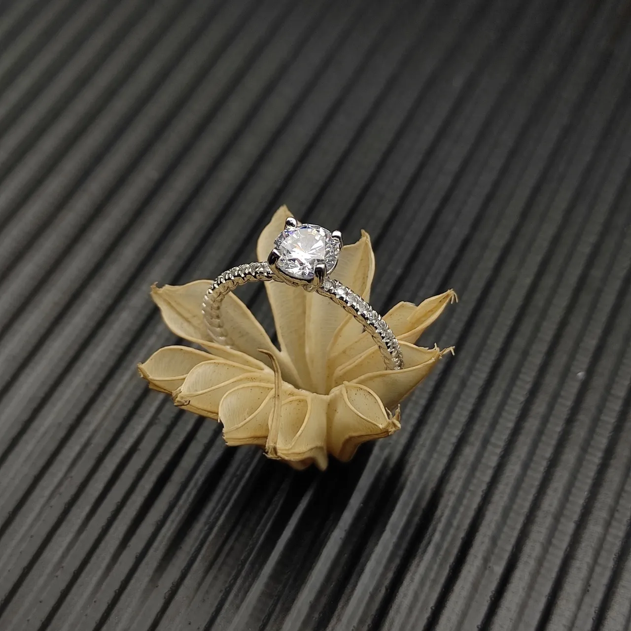 Twisted Rope Shanked Pavé Half-Band Solitaire Ring 5