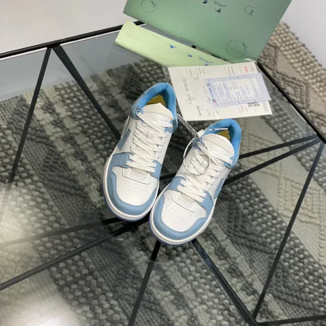 White and Light Blue Arrow-Panel Low-Top Lifestyle Sneakers 7