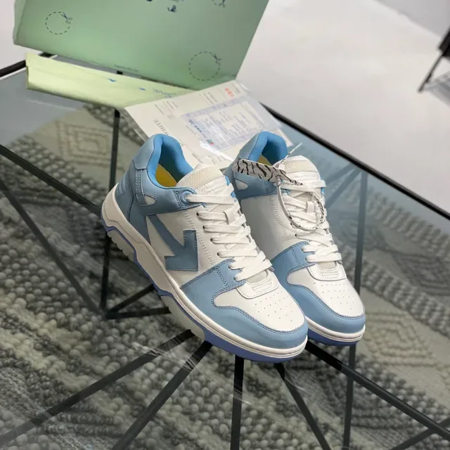 White and Light Blue Arrow-Panel Low-Top Lifestyle Sneakers 8