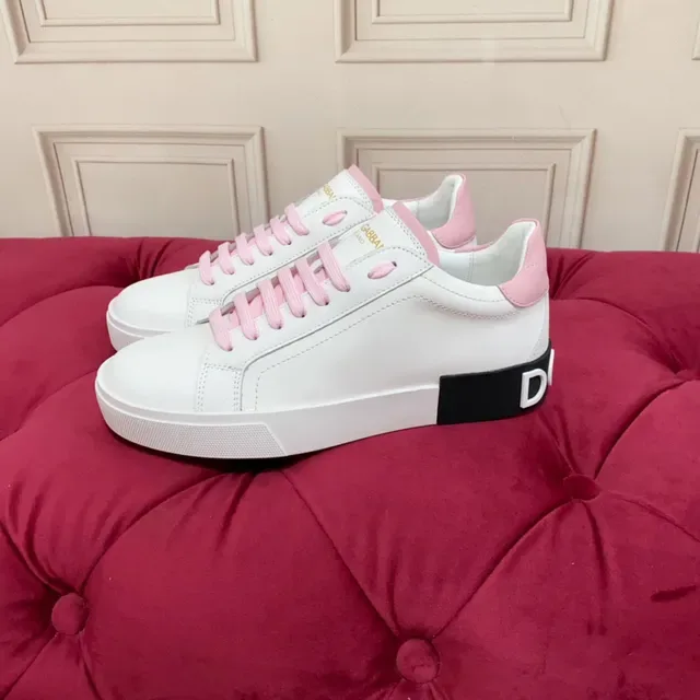 White and Pink Accented Low-Top Lace-Up Sneaker 8