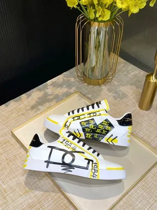 White and Yellow Graffiti-Print Low-Top Lifestyle Sneakers 3