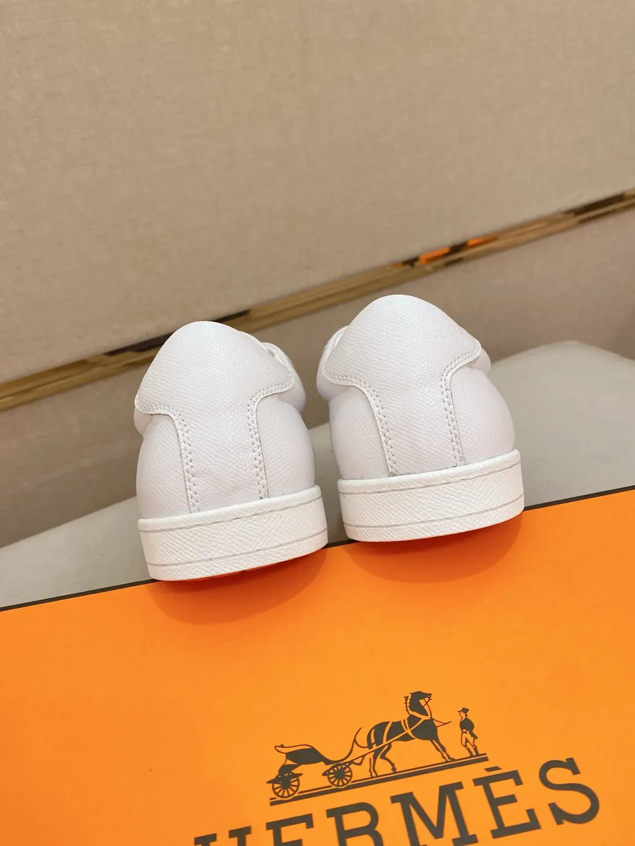 White Blue Black Red Color-Blocked Low-Top Lifestyle Sneaker 3