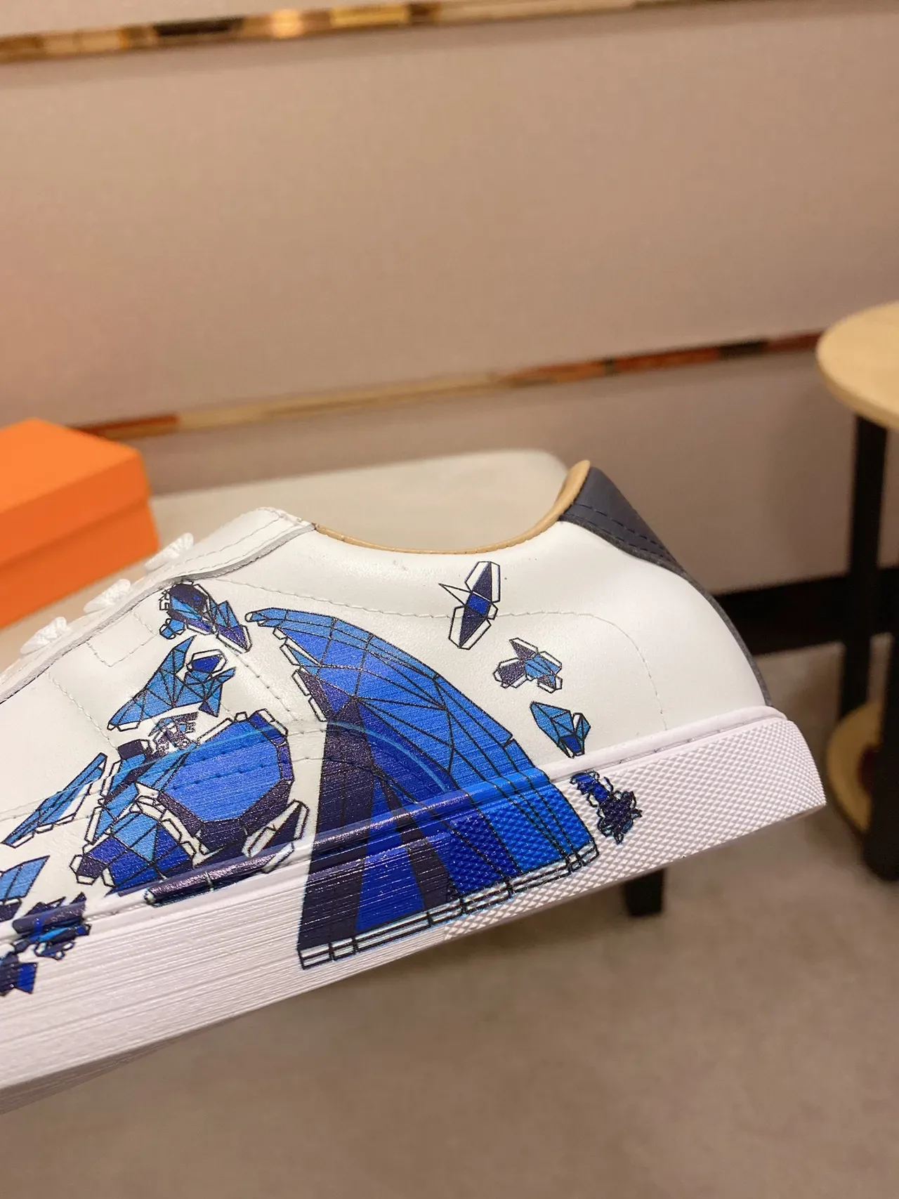 White Blue Leather Low-Top Geometric Side Print Sneakers 3