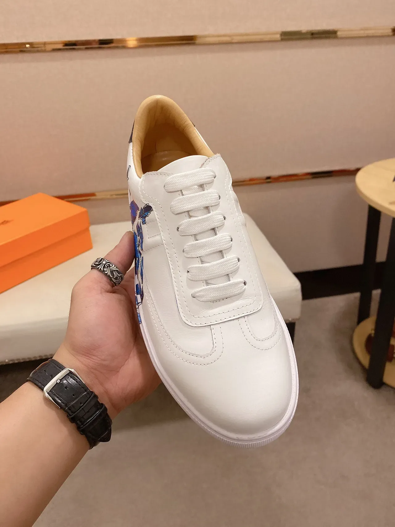 White Blue Leather Low-Top Geometric Side Print Sneakers 8