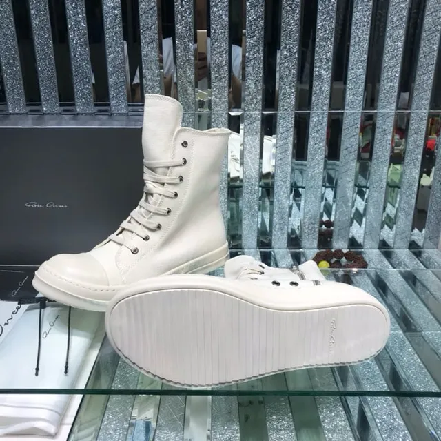 White Canvas Upper Side Zipper Martin Boots 3