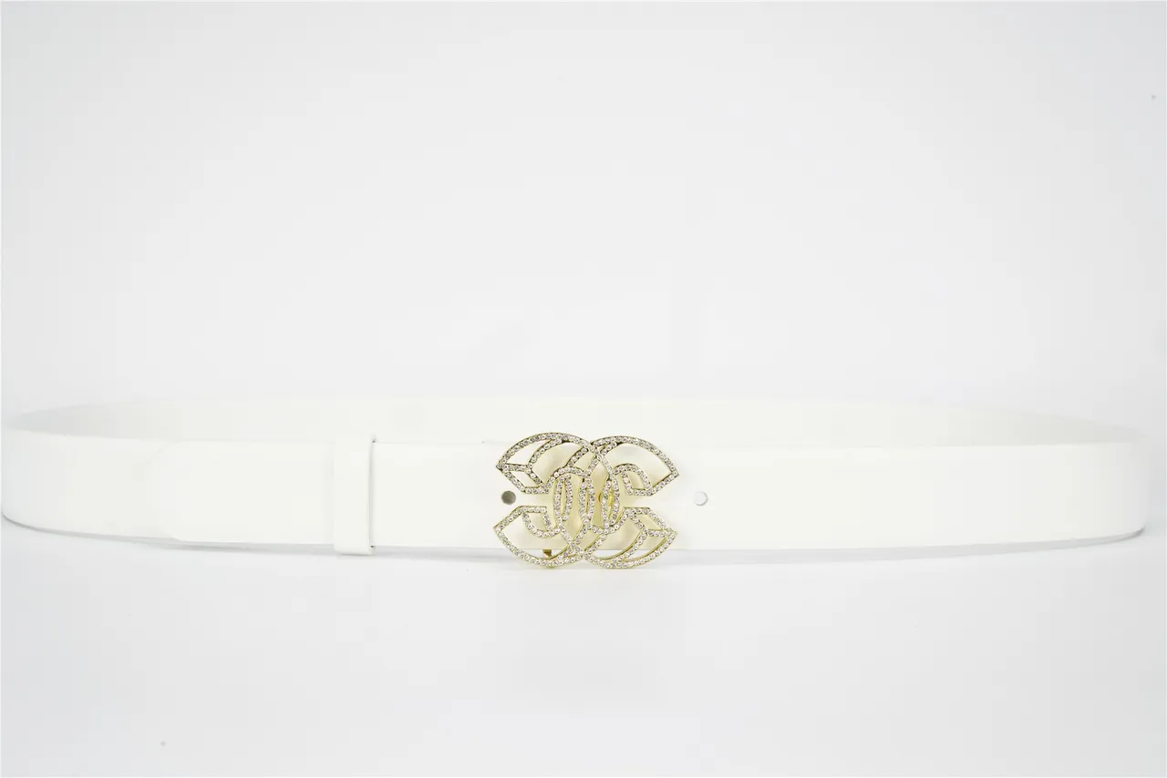 White Gold Smooth Strap Crystal-Embellished Buckle Leather Belt 8