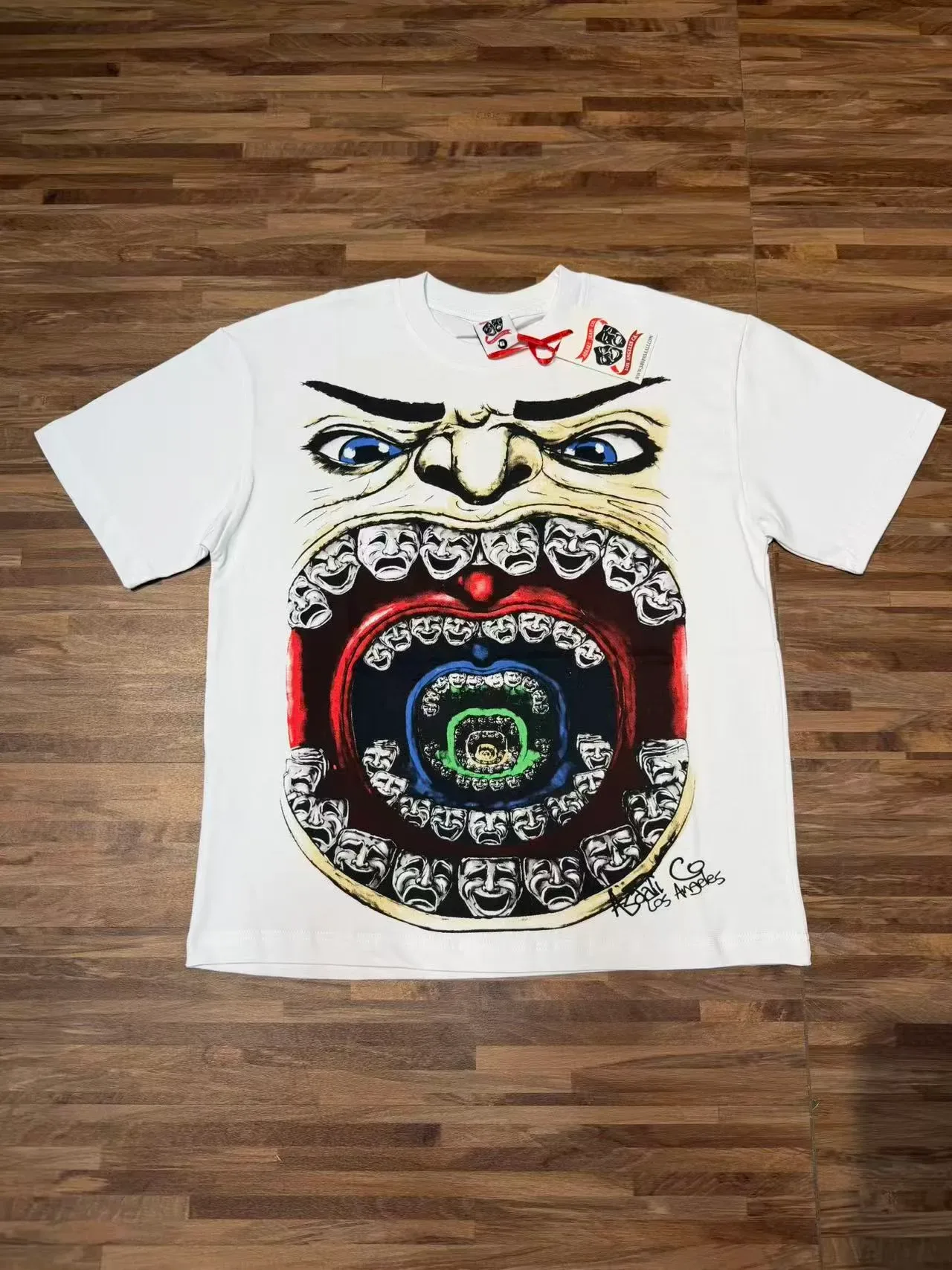 White Graphic Print Oversized Mouth Motif T-Shirt 2