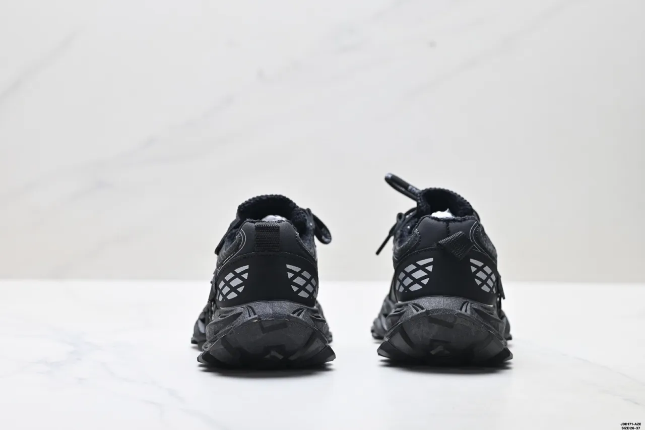 White Green Oversized Sole Mesh And Synthetic Overlay Construction Chunky Sneakers 16