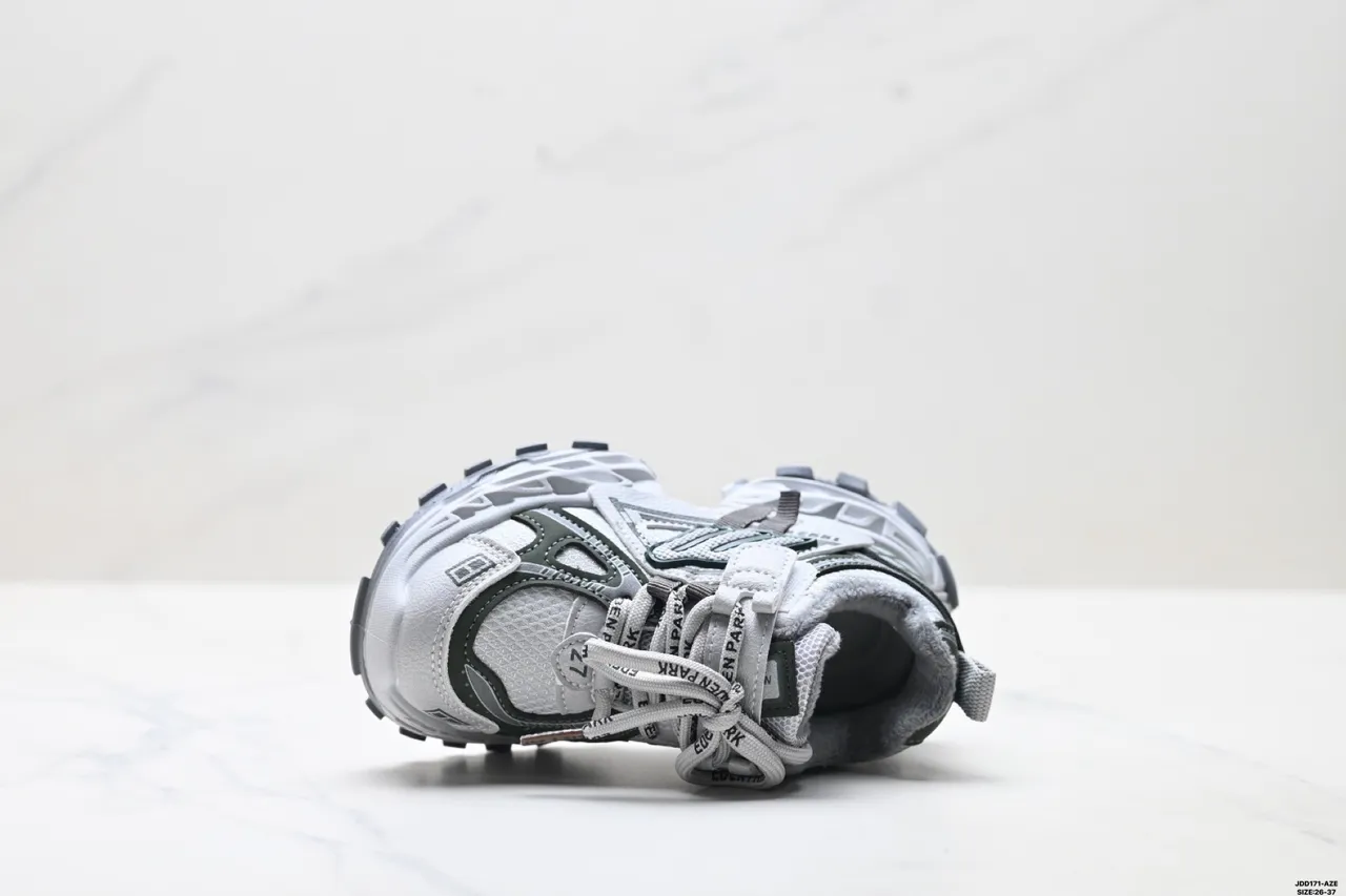White Green Oversized Sole Mesh And Synthetic Overlay Construction Chunky Sneakers 20