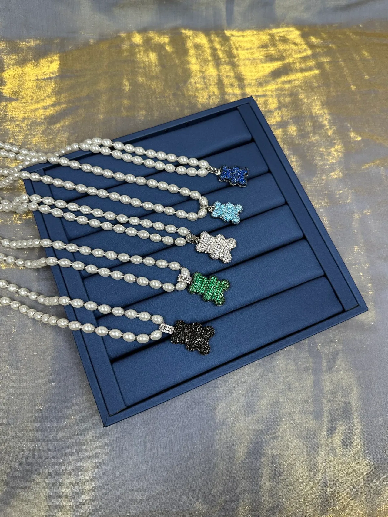 White Green Pearl Strand Pavé-Set Gummy Bear Pendant Necklace 6