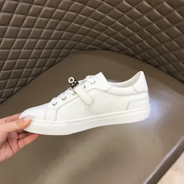 White Low-Top Smooth Leather Upper Sneakers 3