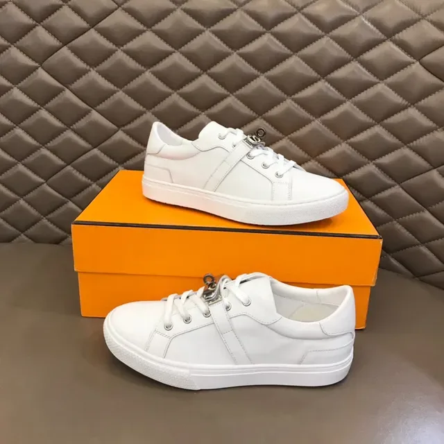 White Low-Top Smooth Leather Upper Sneakers 7