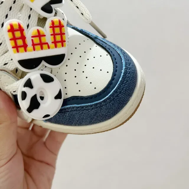 White Navy Low-Top Decorative Script Overlay Sneakers 12