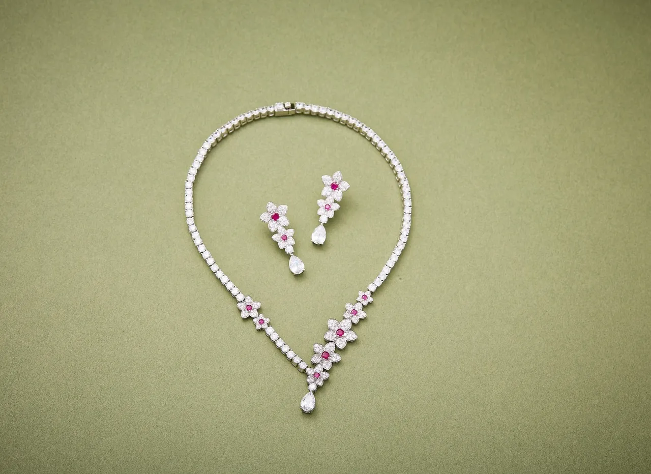 White Pink Floral Motif V-Drop Design Necklace 3