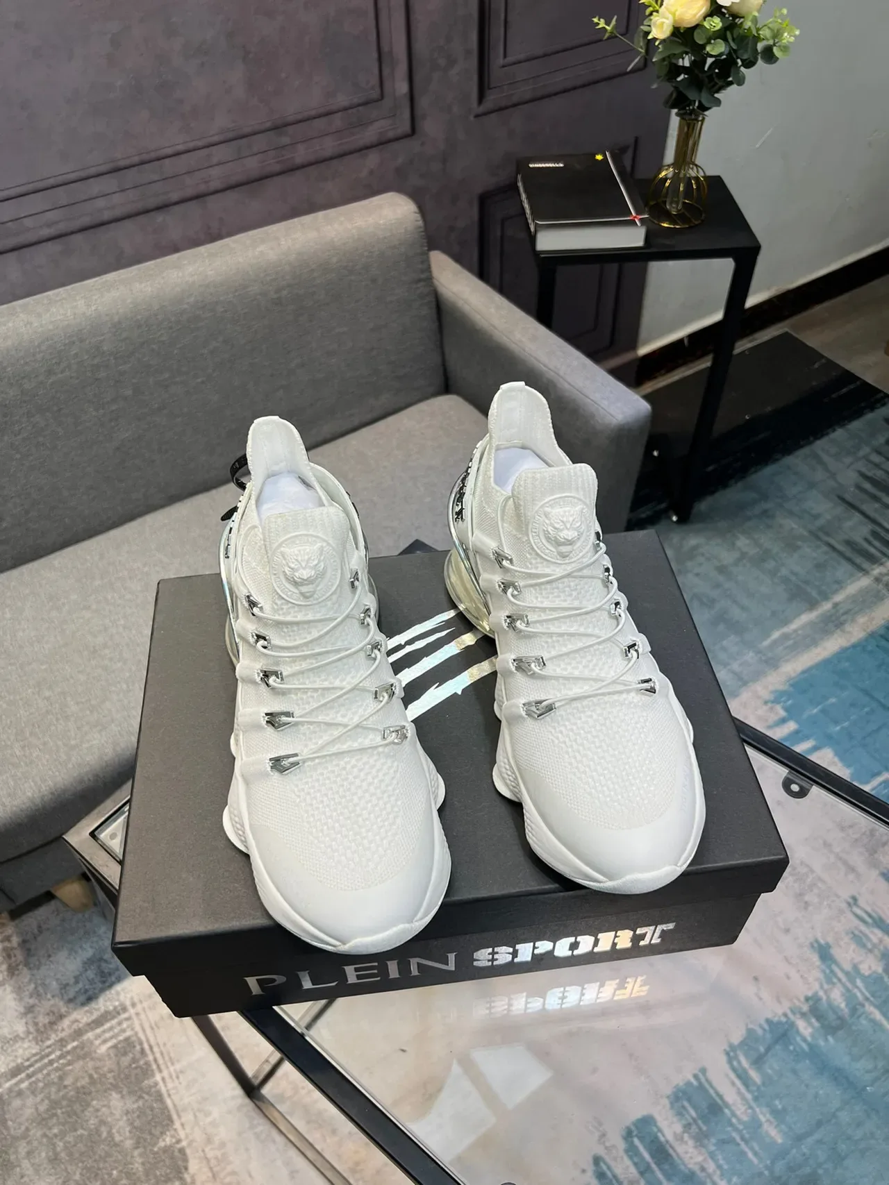 White Silver Knit Upper Transparent Air Unit Sneakers 5
