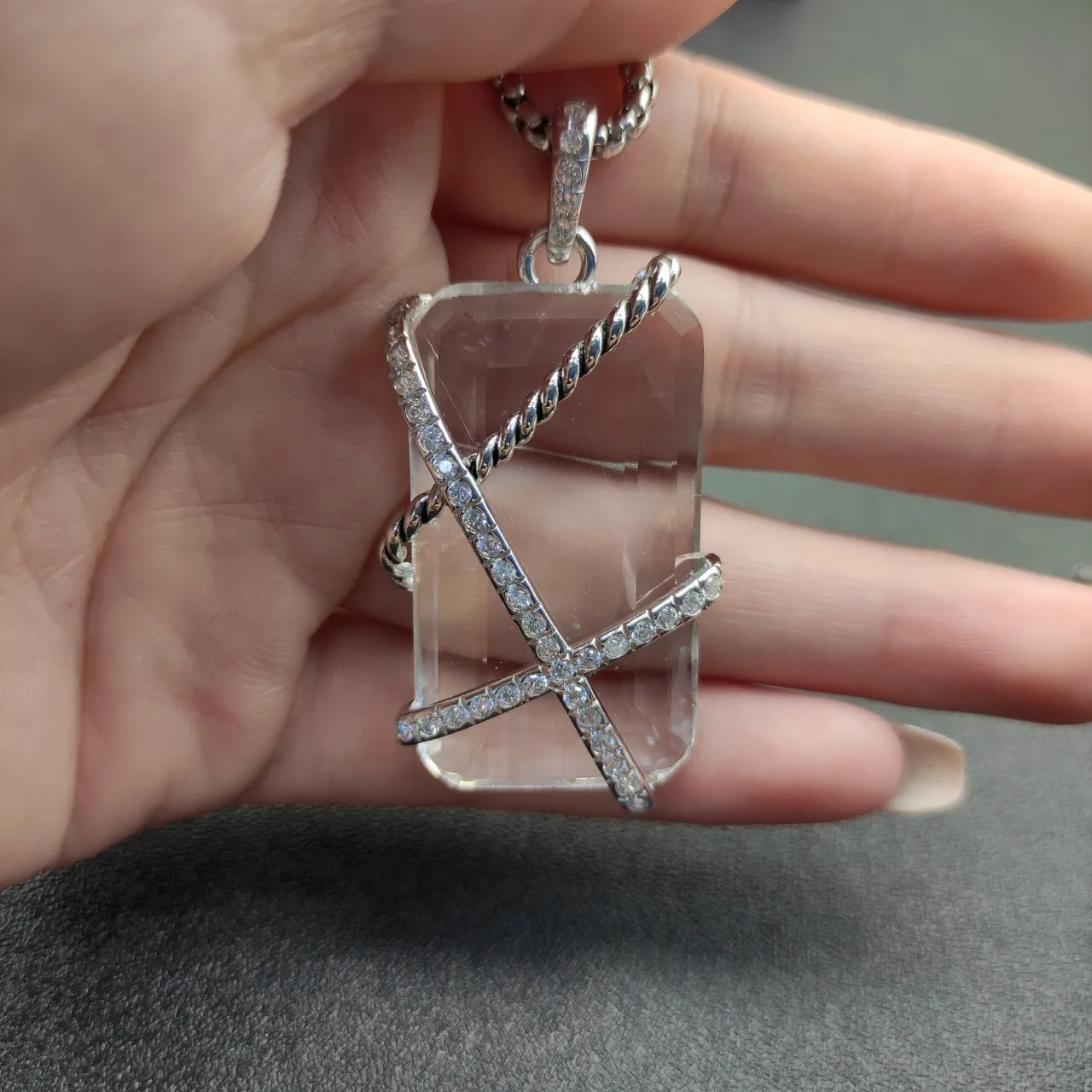 White Silver Rectangular Faceted Stone Twisted Rope Motif Bands Necklace 2