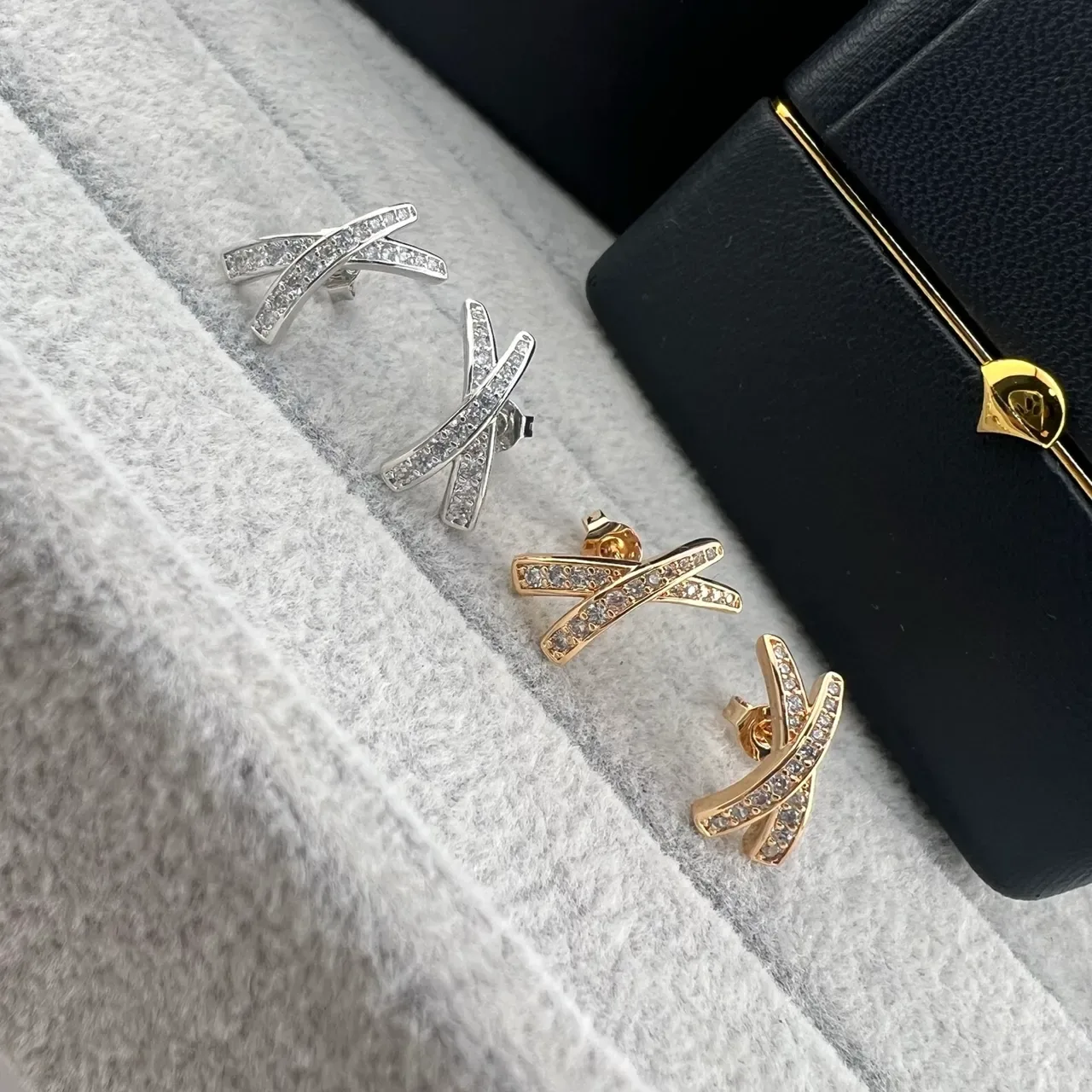 X-Shaped Pavé-Set Geometric Stud Earrings 5