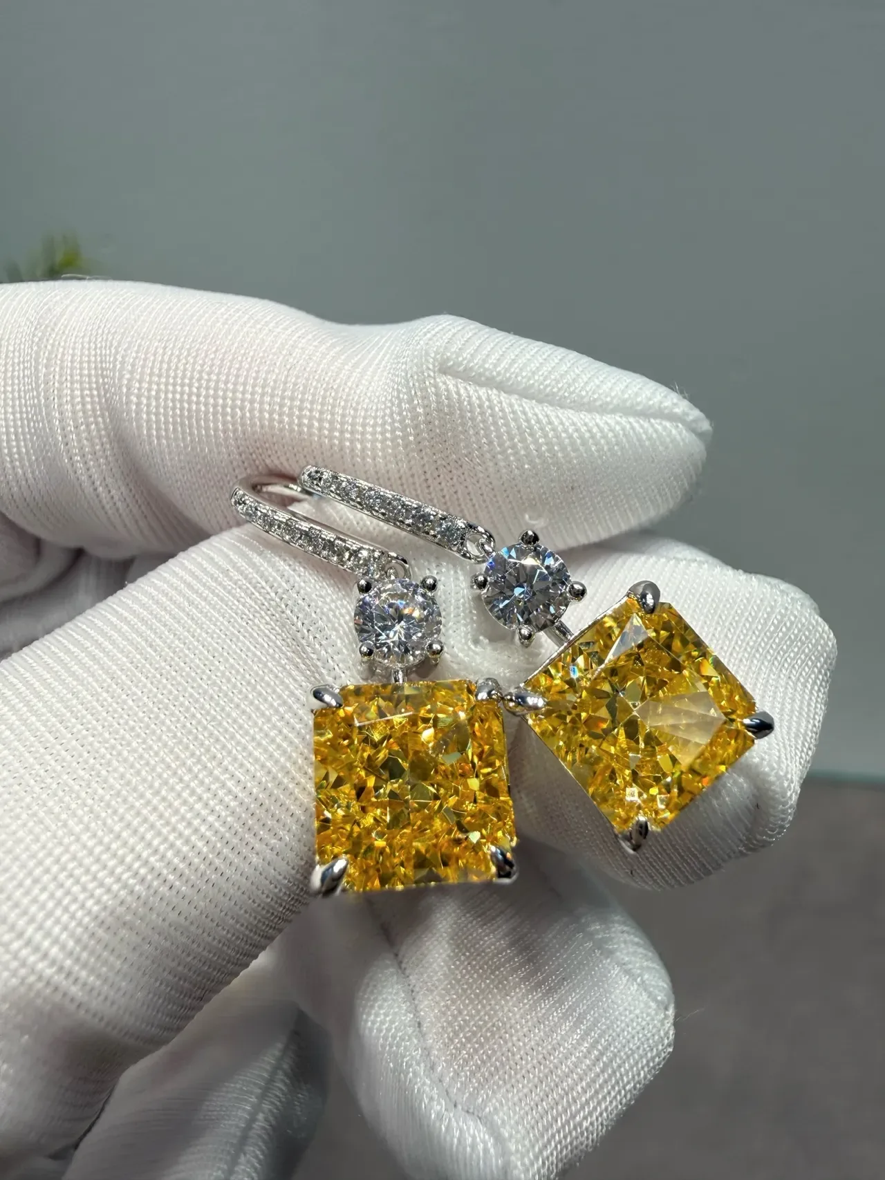 Yellow Silver Square-Cut Gemstone Dangling Drop Design Earrings 7