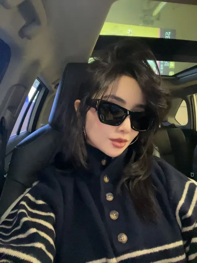 Gentle Monster Beige Black Translucent Acetate Frame Rectangular Oversized Silhouette Sunglasses 4