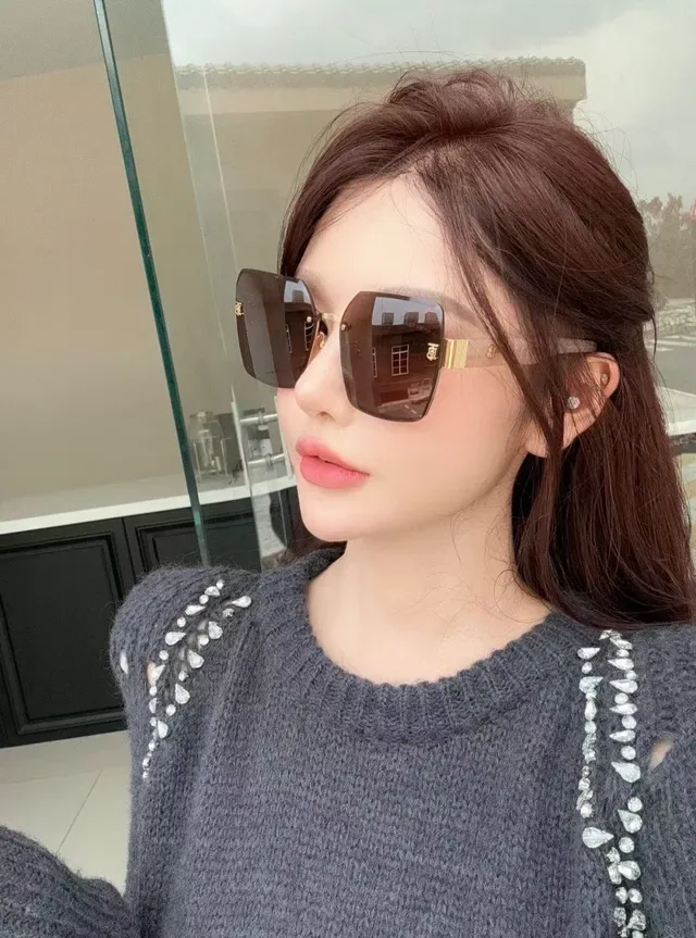 Gentle Monster Geometric Angular Frame Gold-Tone Sunglasses 5