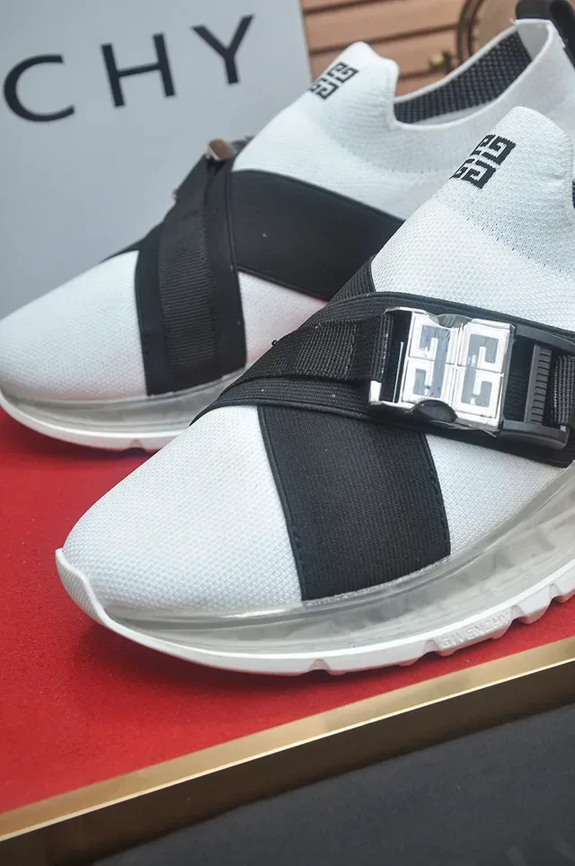 Givenchy Spectre Lacets Blanc et Noir Chaussures Lifestyle 8
