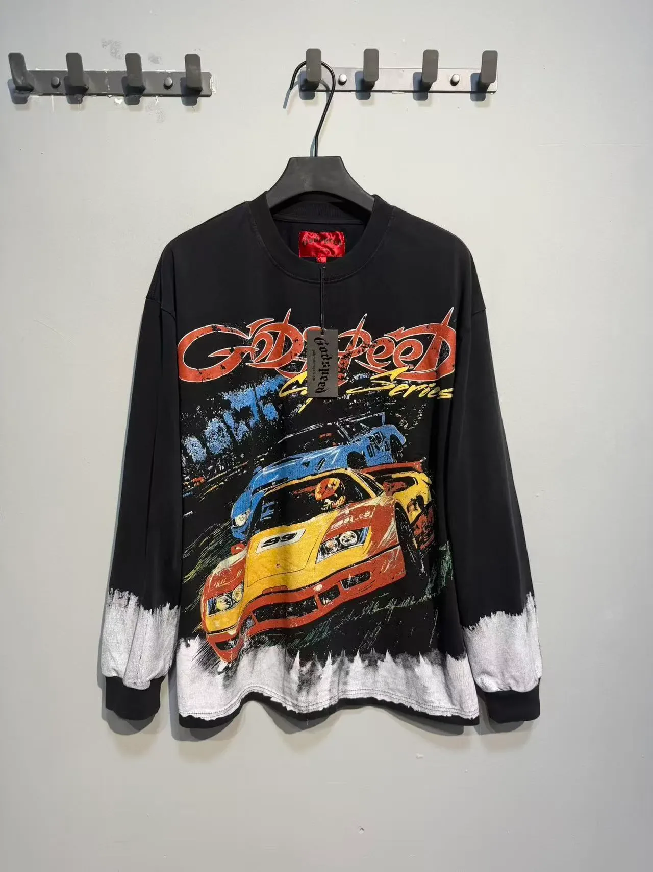 Godspeed Cup Series Graphic Print Dip-Dye Hem Long-Sleeve T-Shirt 6