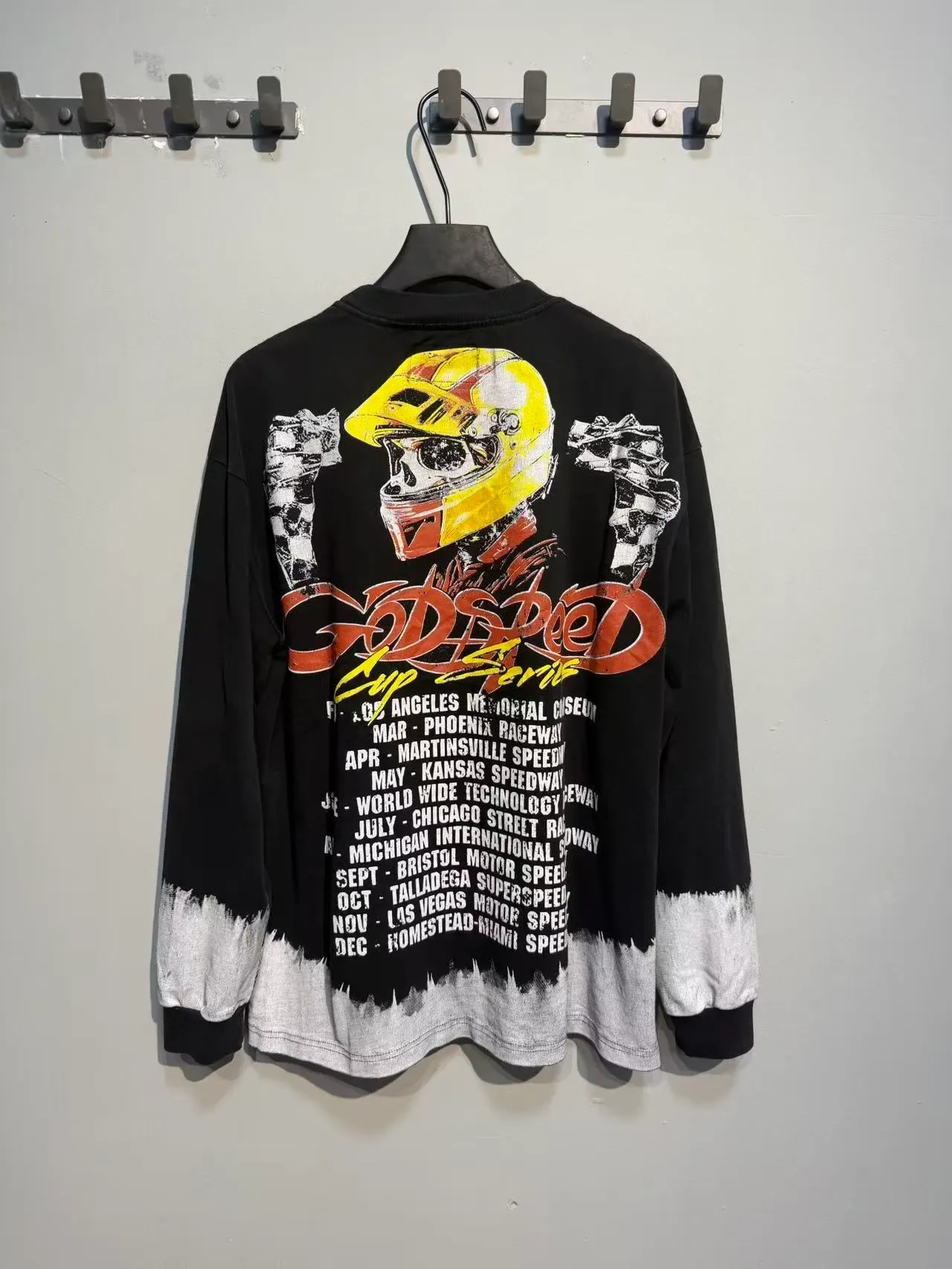 Godspeed Cup Series Graphic Print Dip-Dye Hem Long-Sleeve T-Shirt 7