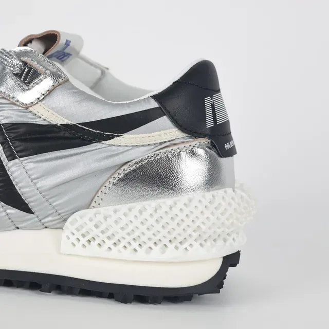 Golden Goose Runner Sneakers Lifestyle Métalliques Argent Noir Étoile 4