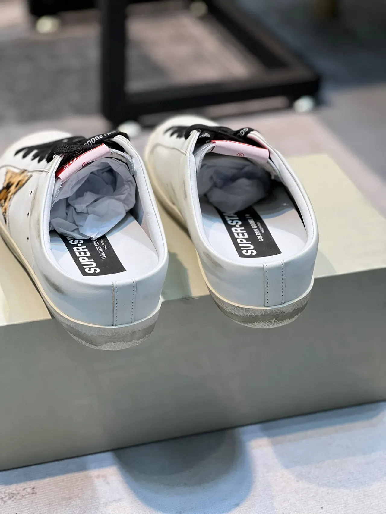 Golden Goose Super-Star Mule Chaussures Lifestyle Blanches Léopard Star 2
