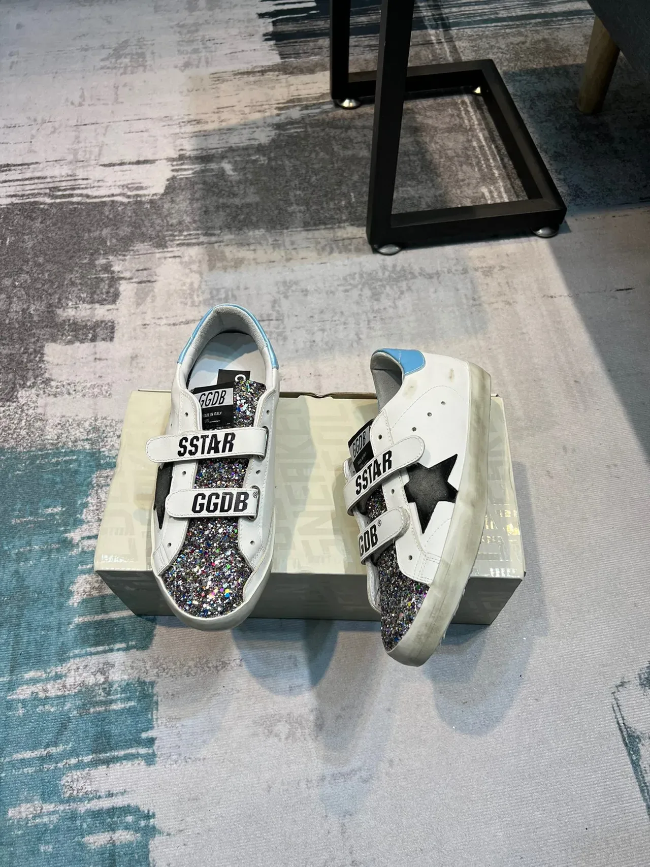 Golden Goose Super-Star branco azul Velcro alça brilhante proteção da ponta do dedo estilo de vida sneakers 4