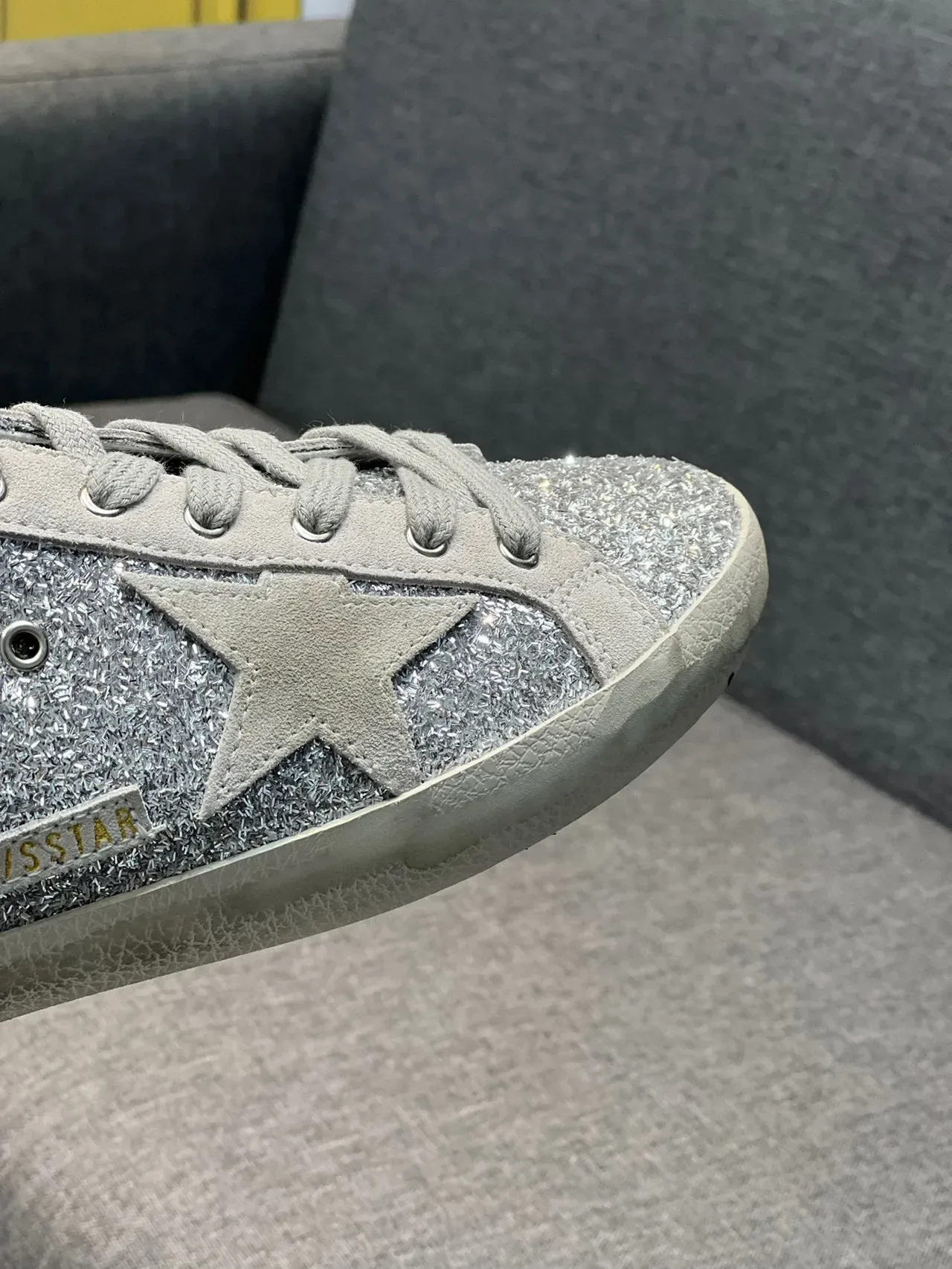 Golden Goose Superstar Argent Pailleté Marine Talons sneakers lifestyle 3