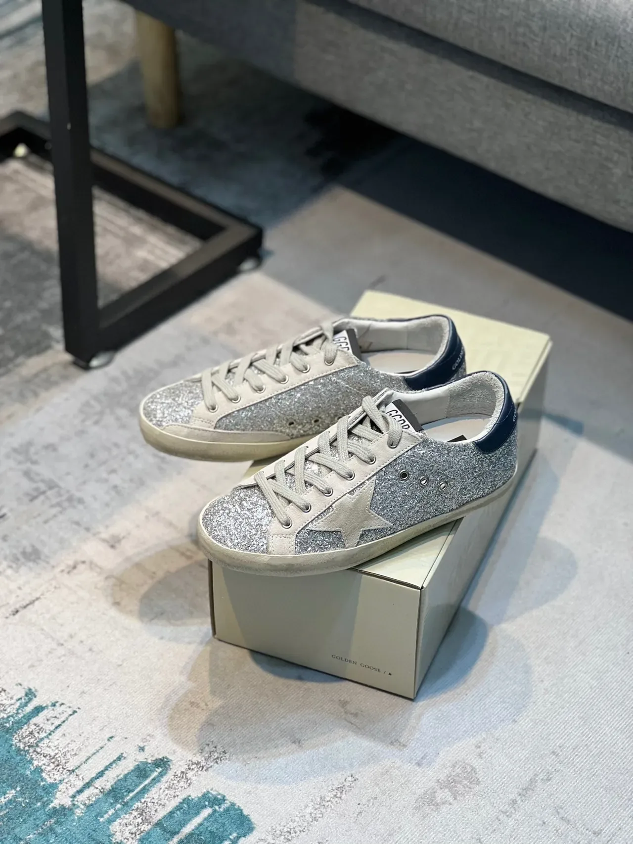 Golden Goose Superstar Argent Pailleté Marine Talons sneakers lifestyle 7