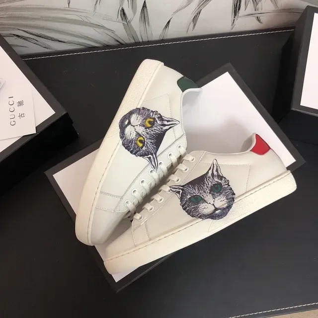 Gucci Ace Cat Print Off-White Lifestyle Sneakers 3