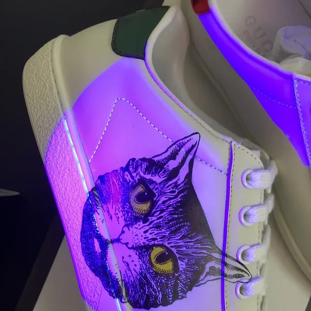 Gucci Ace Cat Print Off-White Lifestyle Sneakers 4