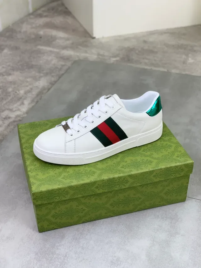 Gucci Ace Sneakers Lifestyle Blanc Vert Rouge Web Stripe 4