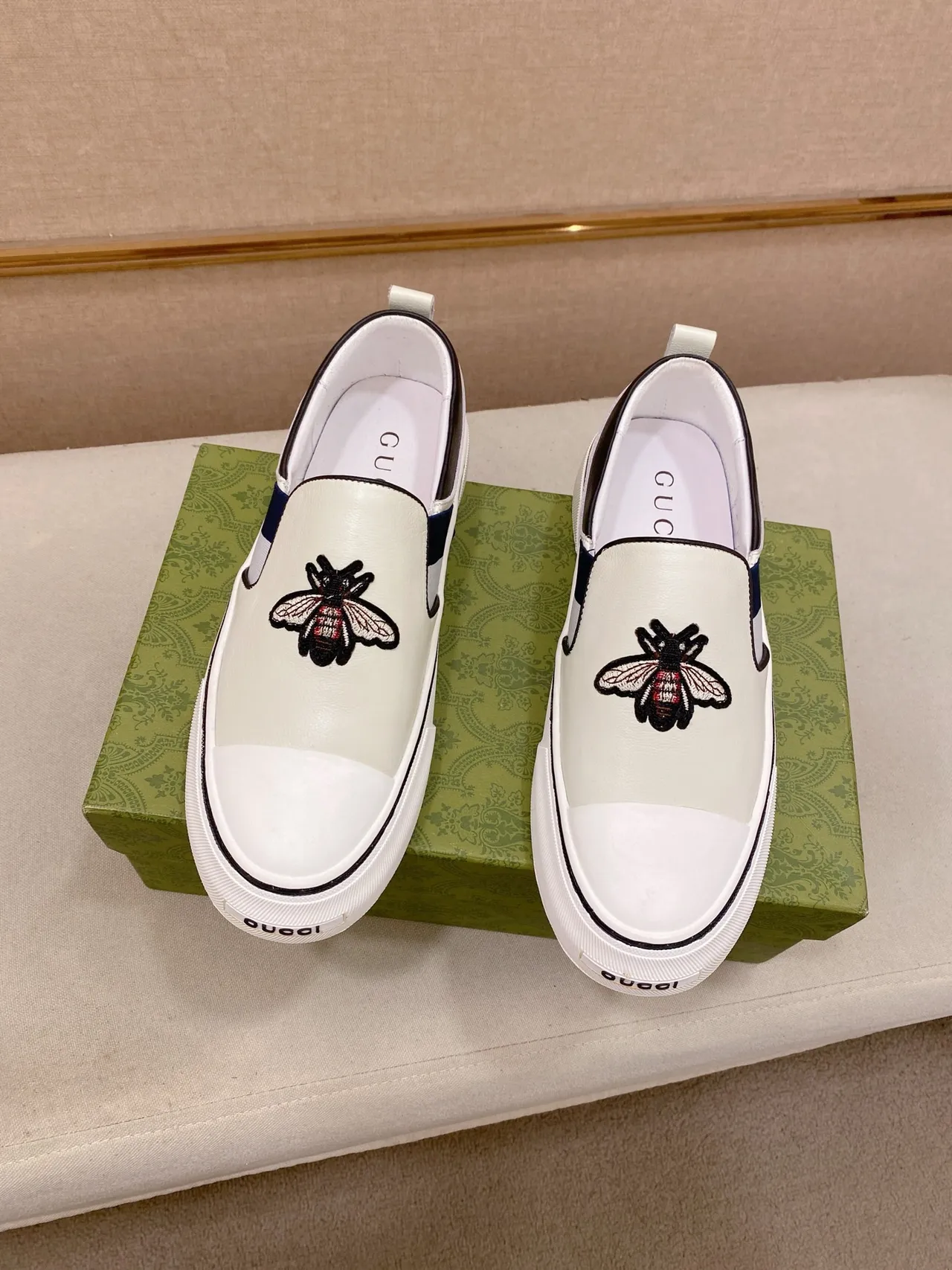 Gucci Ace Mocassin Slip-On à Cap-Toe Blanc Navy 5