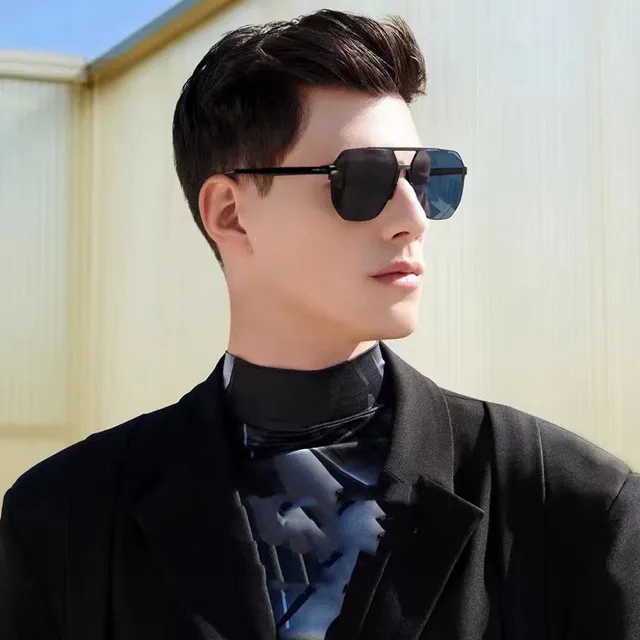 Gucci Óculos de Sol com Armação de Metal Inspirada em Aviador e Lentes Gradientes 3