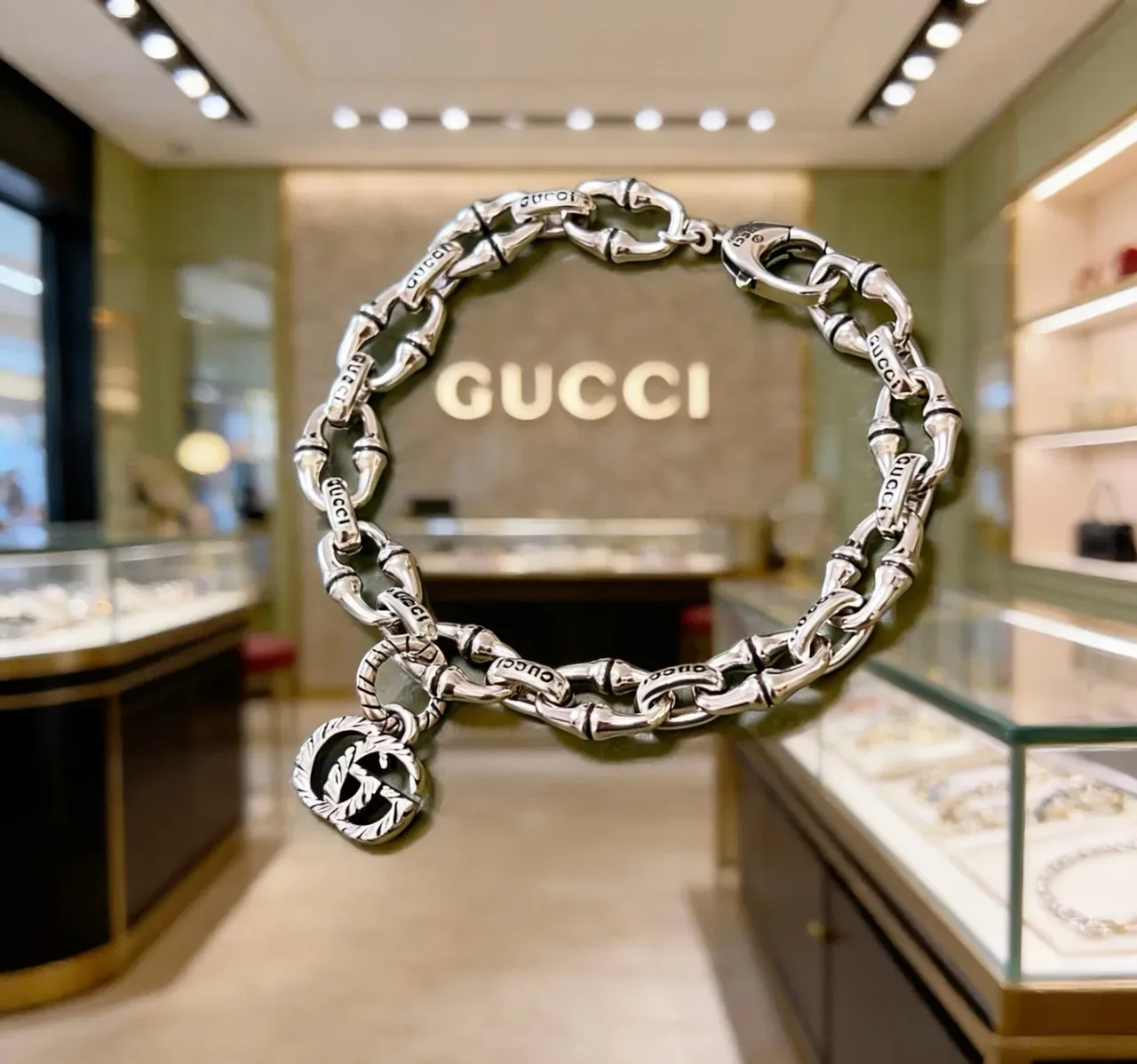 Gucci Bamboo Chain Interlocking G Charm Silver-Tone Bracelet 9
