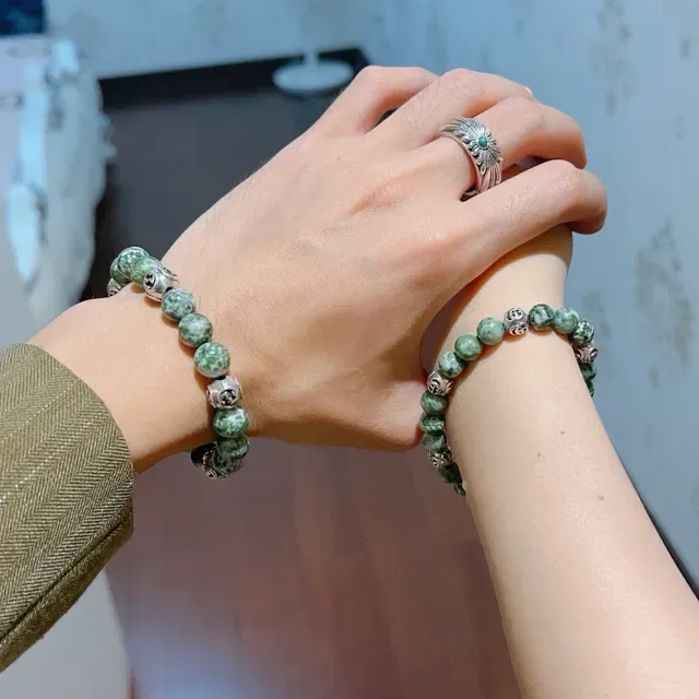 Gucci Beaded Green Speckled Stone and Silver Interlocking G Charms Bracelets 2