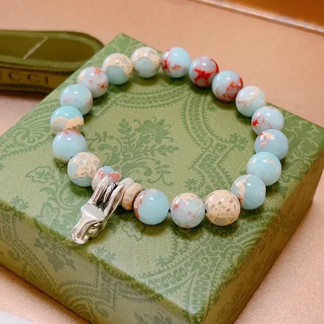 Gucci Beaded Marbled Stone and Silver-Tone Charm Bracelet 3