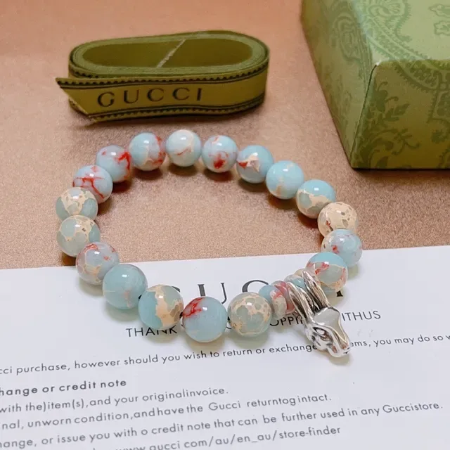 Gucci Beaded Marbled Stone and Silver-Tone Charm Bracelet 7