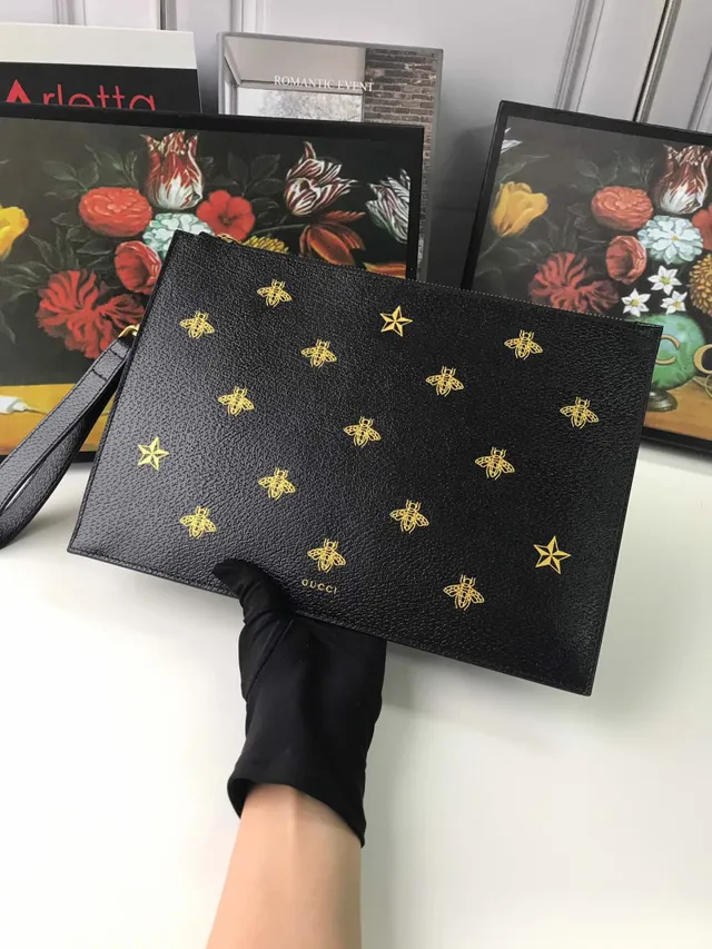 Gucci Bee and Star Motif Black Leather Wristlet 8