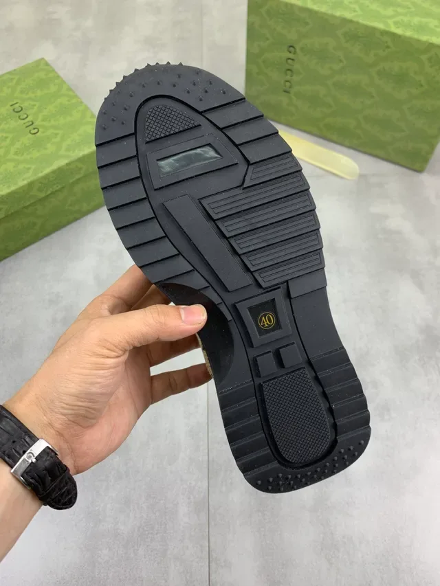 غوتشي بيج أسود GG مونوغرام كانفاس تغطيات نسيجية حذاء أسلوب حياة 2