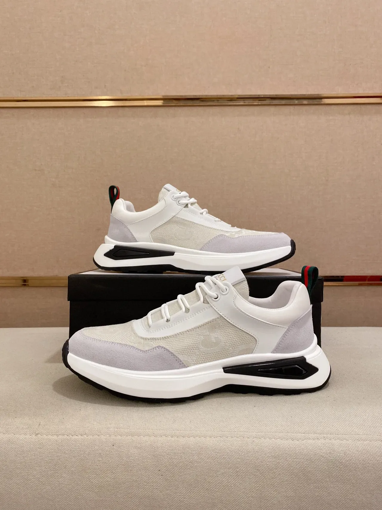 Gucci Beige Black Monogrammed Mesh Suede Overlays Lifestyle Sneakers 7