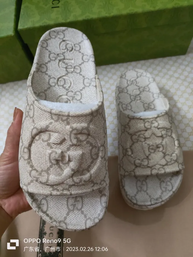 Gucci Beige Brown GG Monogram Canvas Embroidered Logo Detail Slippers 2