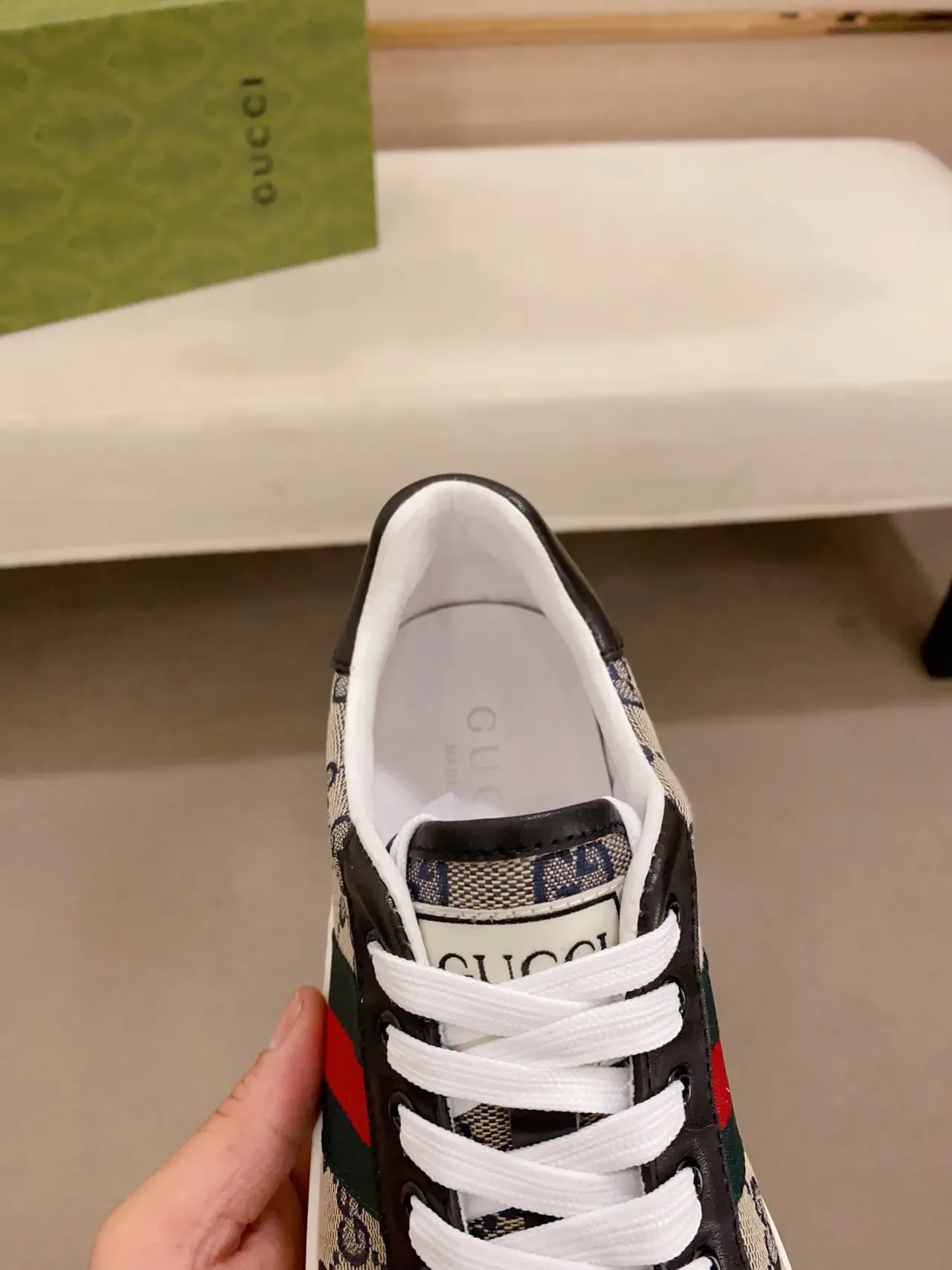 Sneakers lifestyle Gucci Beige Navy GG Supreme Canvas Web Stripe Accent 3